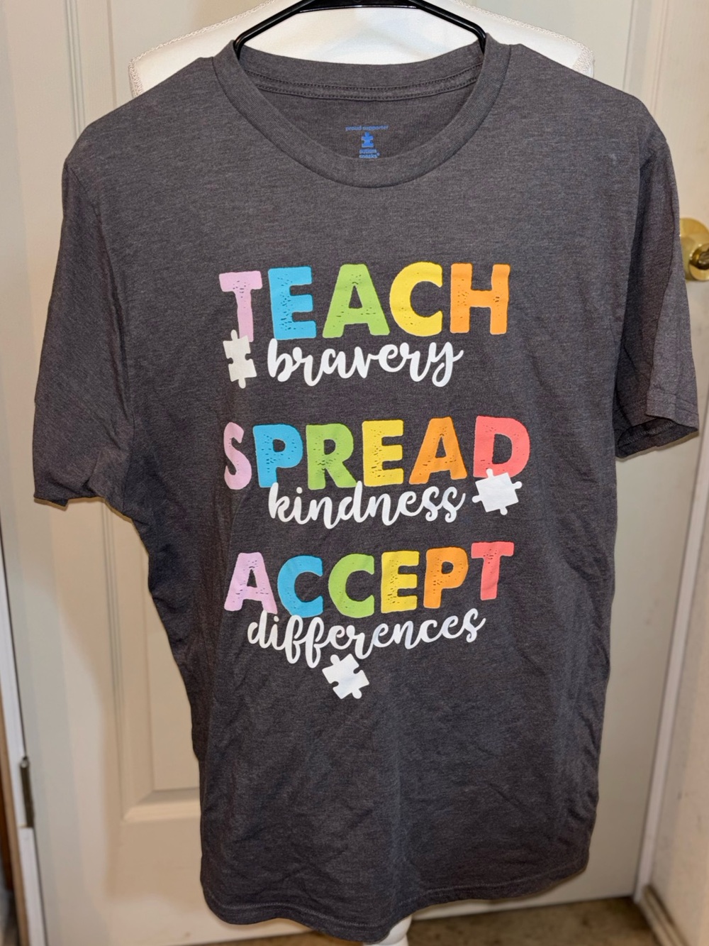 Teach Spread Accept Short Sleeve